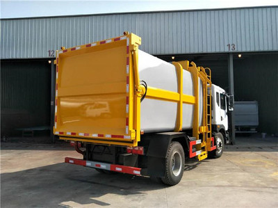 垃圾車與油罐車 城市運轉的無名英雄